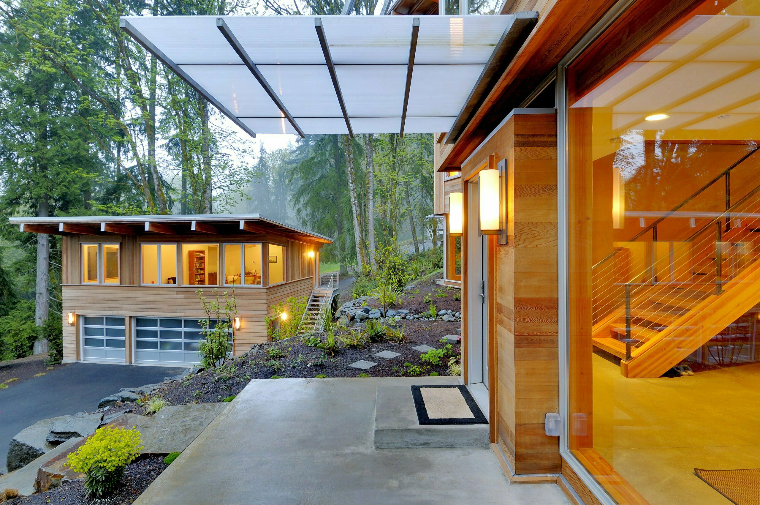 How to Choose the Right Retractable Awning for Your Home