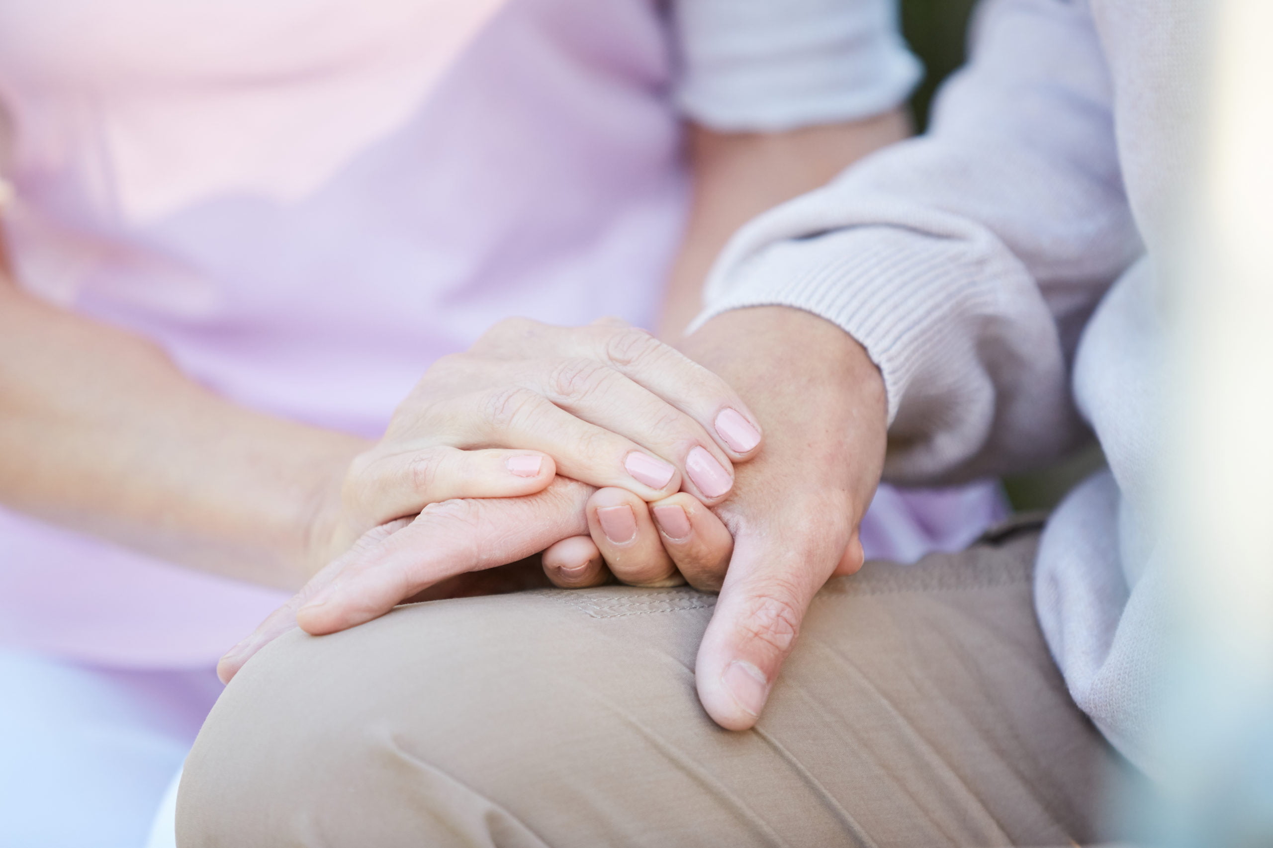 How To Provide Support to a Loved One During Difficult Times